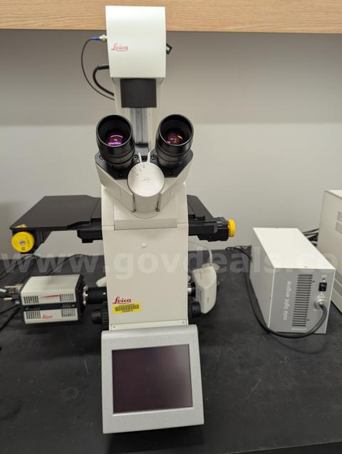 1 Leica DMi8 fluorescence microscope