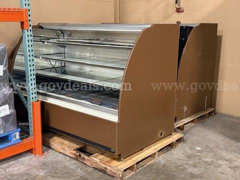 Lot of (2) 2011 Southern Store Fixtures 6' MDC-36X30 Grab N Go Cases