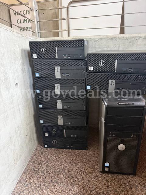 LOT OF TEN (10) USED DELL DESKTOP COMPUTERS