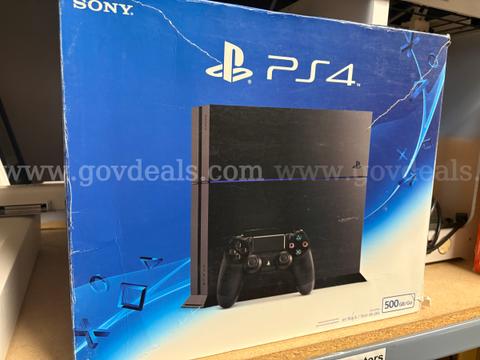 Playstation 4, 4 controllers - Lot 2
