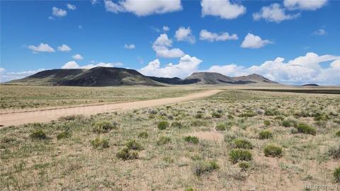 WOW! Fascinating Colorado River Valley Land with Road Access