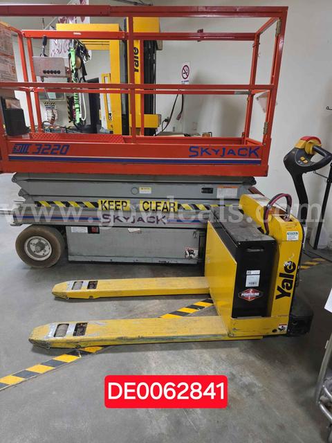 1997 Yale MPW045DAN12T274 Electric Pallet Truck