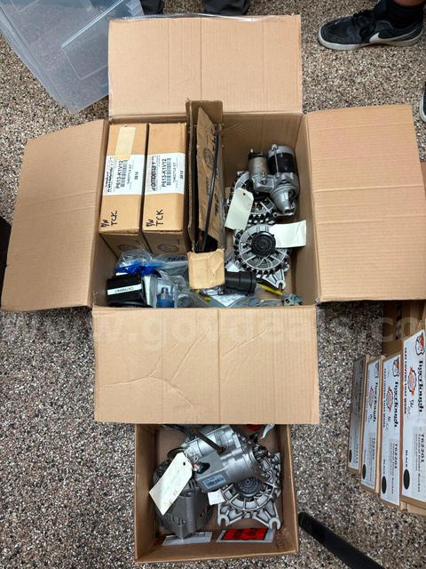 Lot #1 Miscellaneous truck & equipment parts