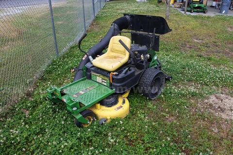 MOWER, JOHN DEERE Z335E
