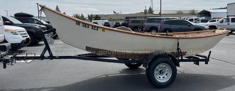 1982 SANTIAM 16' DRIFT BOAT W/ TRAILER