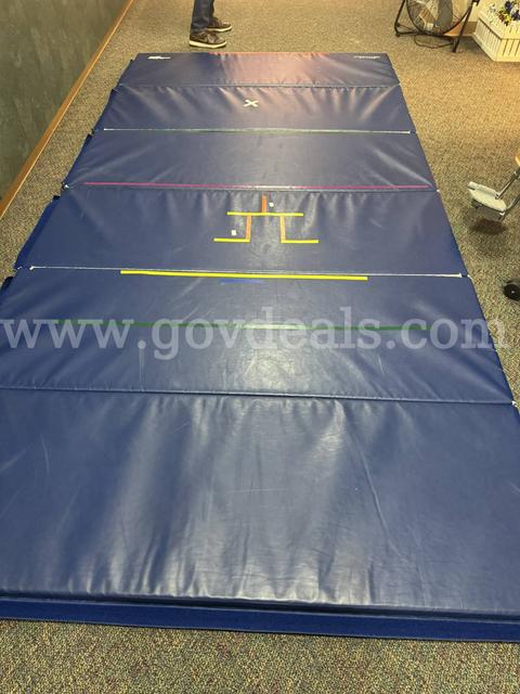 6 MARTIAL ARTS MATS