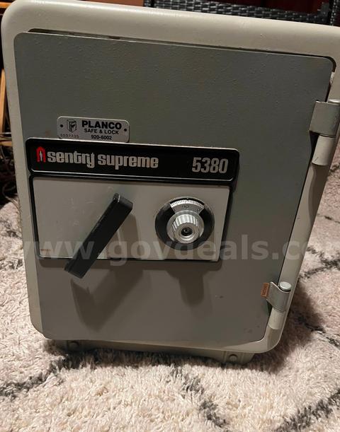 Sentry Supreme 5380 Safe