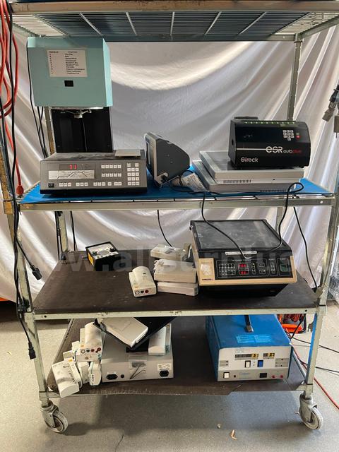 Lot of 50+ Medical & Lab Items