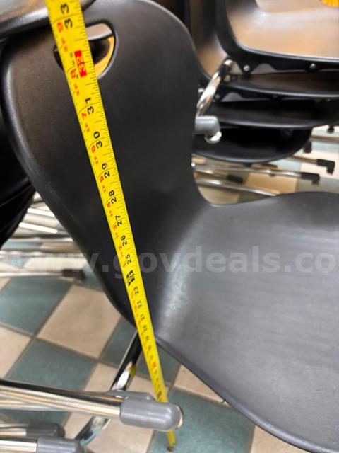 MIDDLE SCHOOL CHARIS 38 BLACK AND 8 GREEN 17" SEAT HEIGHT