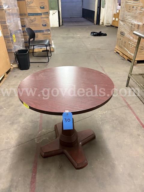 ROUND TABLE BROWN 30"