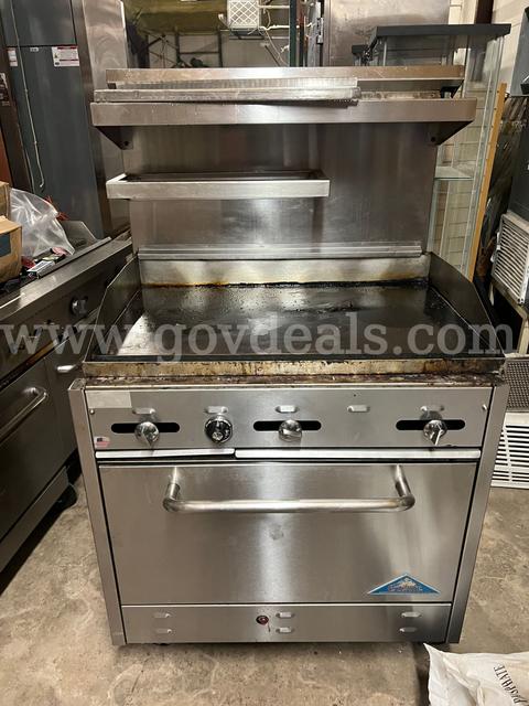 Comstock-Castle Stove Co 36" Flat Top Stove