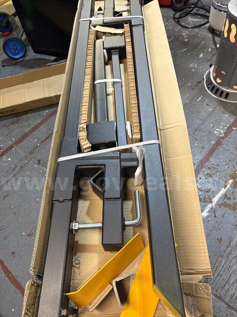 FREE SHIPPING - NEW 60" Clamp-On Pallet Forks 2000 lb Capacity w/ Stabilizer Bar