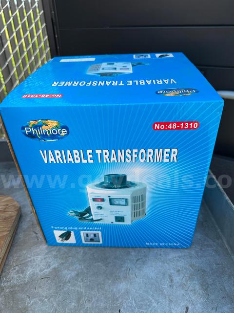 Philmore 48-1310 Variable Transformer Variac 0–130V AC 10A
