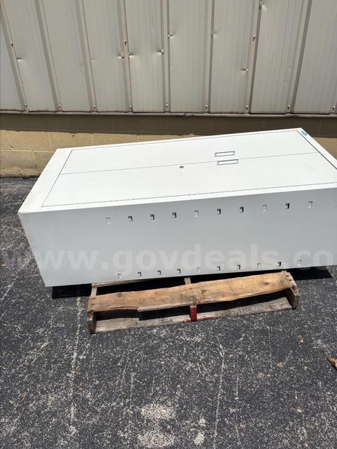METAL STORAGE CABINET (NO KEYS) (60IN H X 30IN W X 18IN D)
