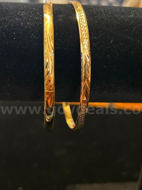 24k Gold, (2) Piece 2.5” Bangle Set! Read⬇️