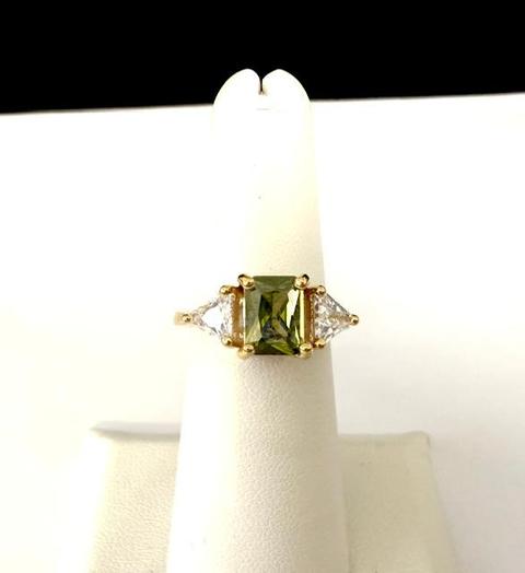 Beautiful, Ladies, Size 6, CZ Peridot Ring W/Accents, Real 24k Gold Plated