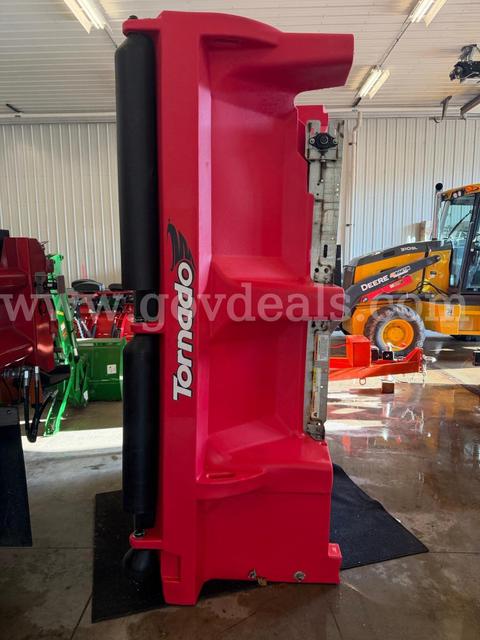 Western Tornado Salt Spreader