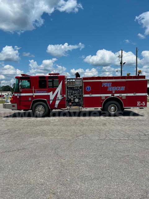 2000 Pierce Model Tilt Cab