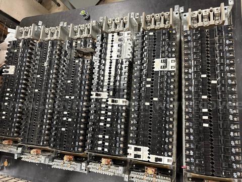 Federal Pioneer Interiors with Bolt on Breakers.