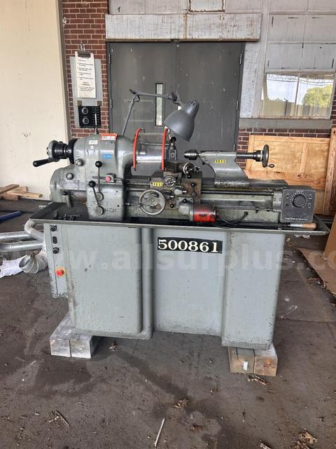 Hardinge HLV Lathe, Dovetail Bed
