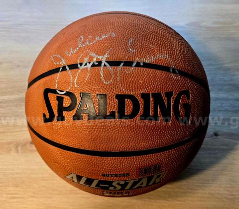 JULIUS ERVING AUTOGRAPH BASKETBALL AND DR. J ACTION PACKED CARDJULIUS ERVING AUTOGRAPH BASKETBALL AND DR. J ACTION PACKE