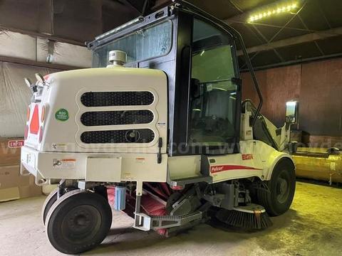 2021 ELGIN PELICAN SWEEPER
