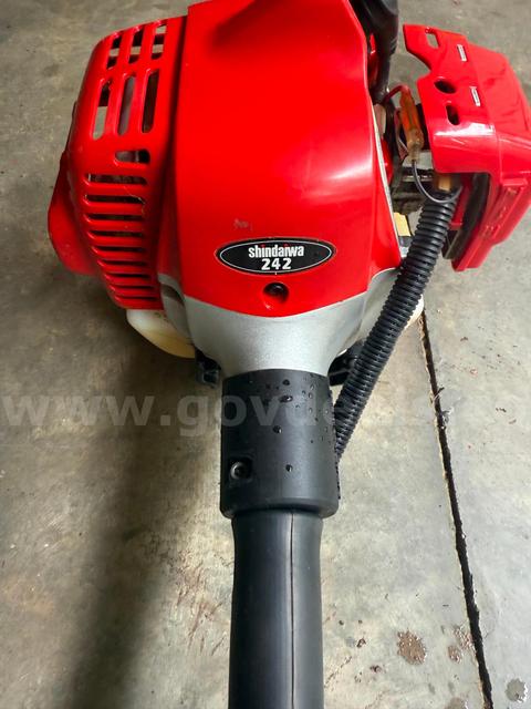 SHINDAIWA 242 EDGER