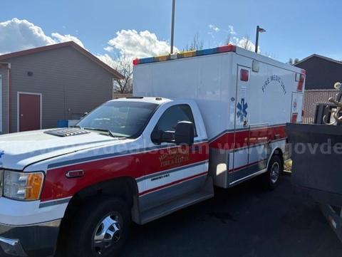 2012 GMC 3500 6.6 Duramax 4x4 ambulance