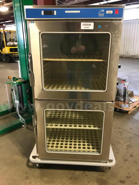 PEDIGO P-2050 BLANKET WARMER.