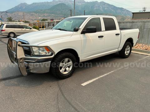 2020 RAM 1500 4WD RUNS AND DRIVES - SHIPPING AVAILABLE