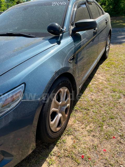 2013 Ford Taurus