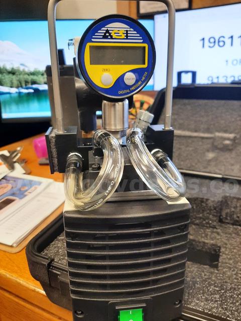 KNF CALI- VAC PUMP