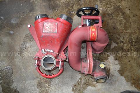 AKRON BRASS STYLE 3421 GROUND BASE WITH AKRON MONITOR. NO NOZZLE OR TIPS