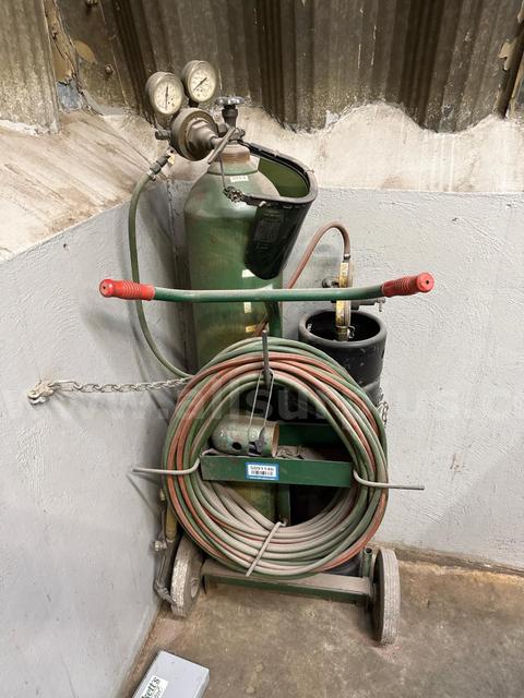 Torch w/ cart