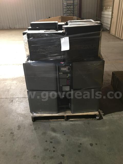 LOT OF COMPUTERS  AND OTHER ITEMS  ON 2 PALLETS