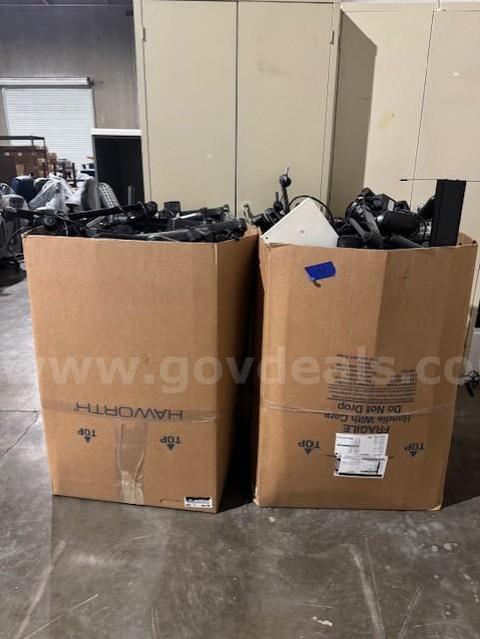 200+ Desk Lamps