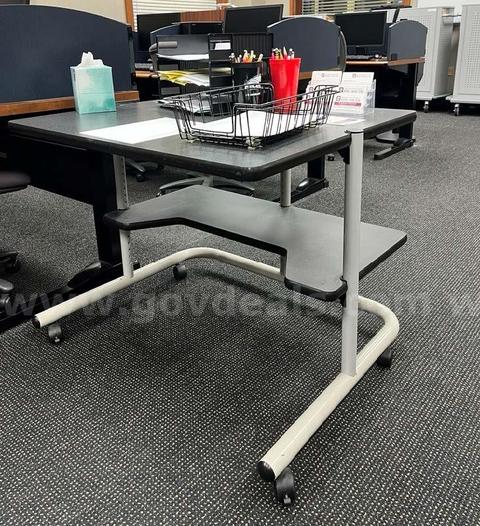 One Mobile Desk X.T12