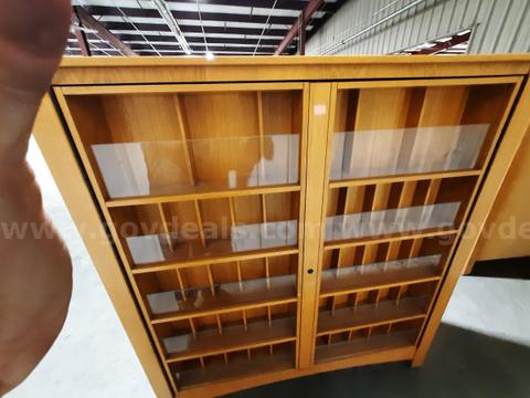 5 BROCHURE RACKS