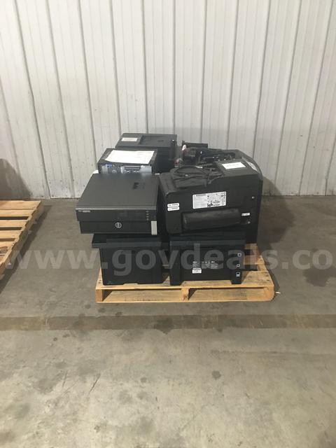 LOT OF COMPUTERS AND OTHER ITEMS ON 1 PALLET