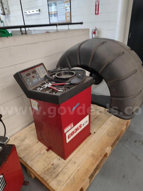 COATS Tire Changer and COATS Wheel Balancer