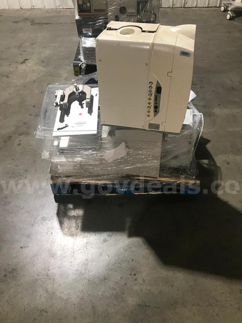 LOT OF MEDICAL EQUIPMENT ON 1 PALLET