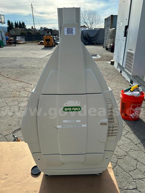 Bio-Rad Universal Hood II Gel Documentation System UV Transilluminator Hood