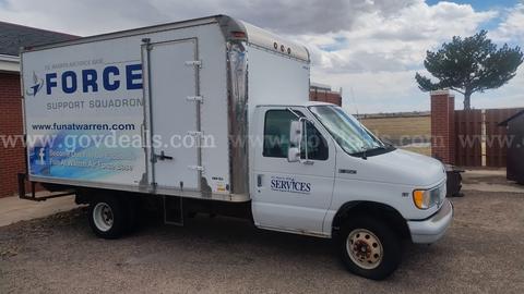1997 Ford Econoline E-350 Box Truck
