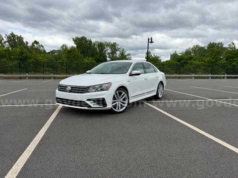 2017 VW Passat R-line Low Miles!