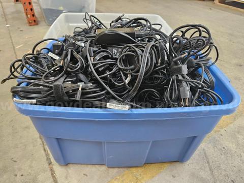 OEM Laptop & Desktop Chargers - Lot of 100 OEM HP 45W Blue Tip A/C Adapters