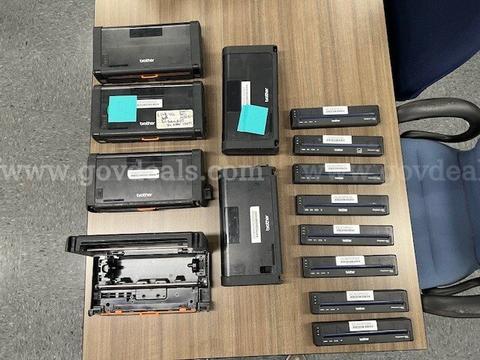 Lot of 8 untested Brother Pocket Jet-773 Portable Printers and 6 Rugged Cases