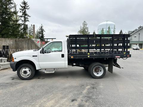 2001 Ford F-550 W/Dump Bed **LOW MILES**
