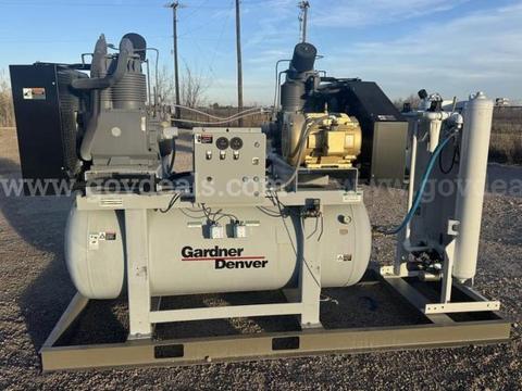 2022 Gardner Denver LP-40 Dual Air-Drying Duplex Air Compressor Package