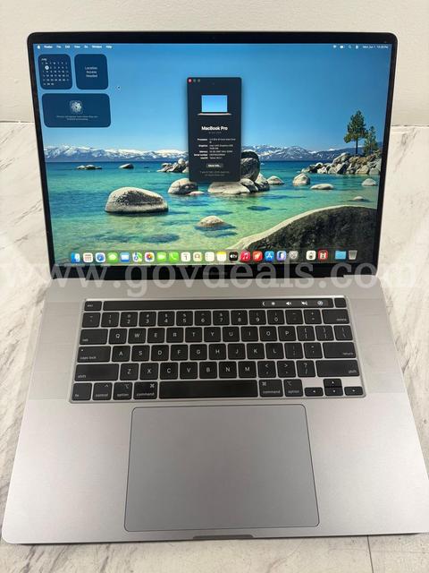 2019 16" MacBook Pro / Intel i9 Processor / 16 GB RAM / 1 TB SSD