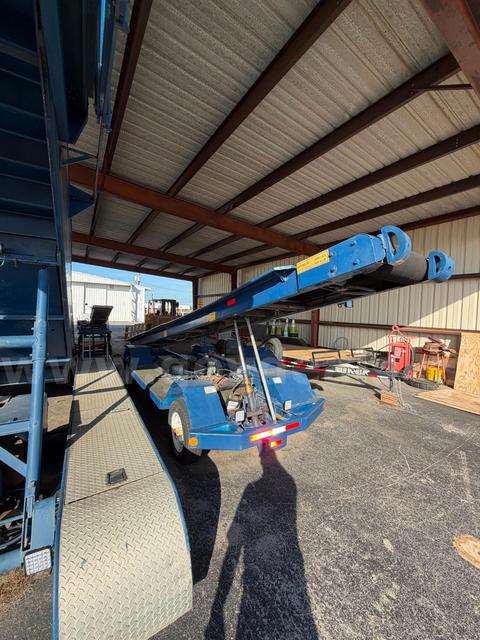 1990s Lantis Aircraft Belt Loader